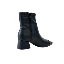 Cargar imagen en el visor de la galería, Gabrielle Negro
