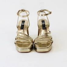 Cargar imagen en el visor de la galería, Samara Dorado
