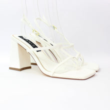 Cargar imagen en el visor de la galería, Salomé Blanco
